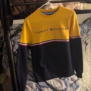 Tommy crewneck